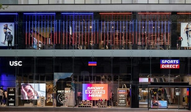 foto nou gigant in romania cel mai mare retailer sportiv din marea britanie detinut de miliardarul mike ashley intra pe piata locala dupa multi ani de asteptare confirmare 685a6bd88d80c