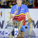 foto o statie stb a fost redenumita in cristina neagu in semn de omagiu pentru una dintre cele mai bune handbaliste ale lumii 6843ec303165b