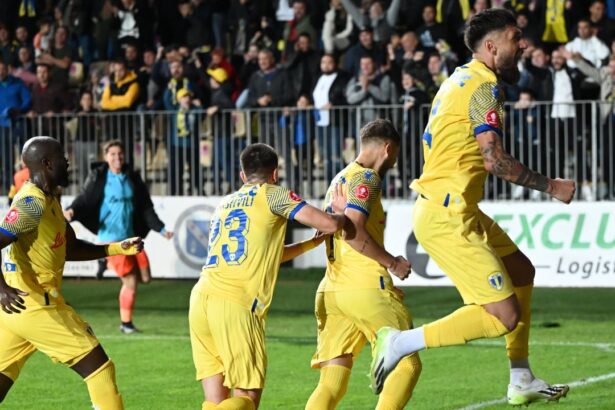 foto si video atacantul cu 37 de minute la petrolul ploiesti a plecat din romania a inscris 21 de goluri si acum joaca la euro u21 2025 6849583d87059