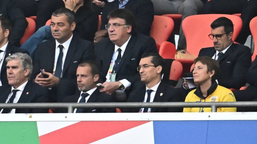 frf i a gasit inlocuitor lui lucescu el este omul care ii va lua locul la nationala 6842f576b6351