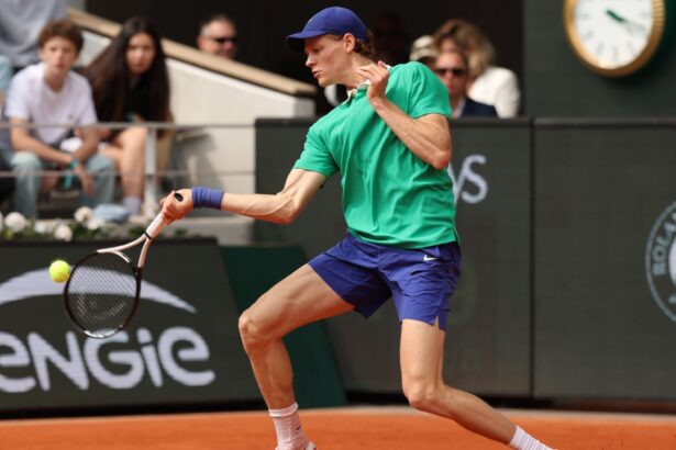 galerie foto jannik sinner explica ce i s a intamplat la cele trei mingi de meci ratate in finala roland garros 2025 6847505b6e9ca
