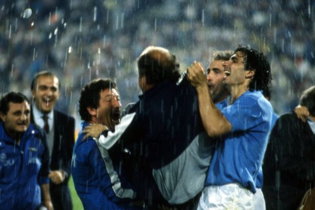 galerie foto viata tragica a unui fotbalist de legenda tata s a trezit a luat toporul si a ucis o pe mama 683f27a911885