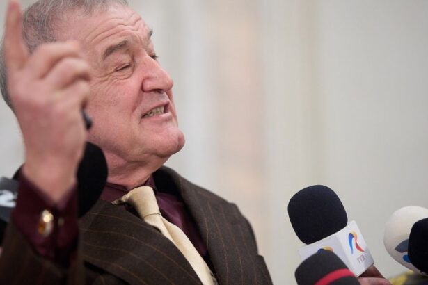 gigi becali pregatit sa ia decizii radicale pentru a evita suspiciunile dupa promovarea lui metaloglobus nu accept 683f394385934