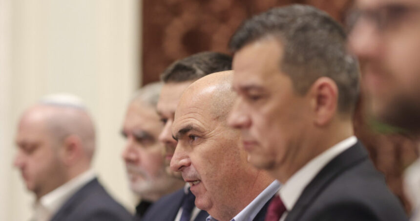 guvernul lui bolojan se instaleaza rapid coalitia psd pnl usr udmr semneaza azi acordul politic au loc si audierile ministrilor 6858fd0fc96d0