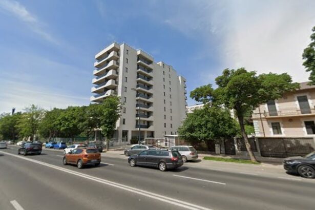 investitiile imobiliare nu contenesc in constanta inca un bloc de 9 etaje autorizat pe bulevardul 1 mai 6859ddf1c1946
