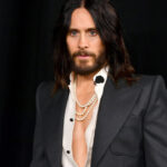 jared leto acuzat de noua femei de comportament de pradator si gesturi inacceptabile stia ce varsta aveam si nu i a pasat 6845c2d3be6c1