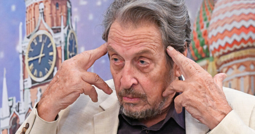 kremlinul saluta vizita la moscova a tatalui lui elon musk e cea mai buna modalitate de a cunoaste rusia 6848350950a38