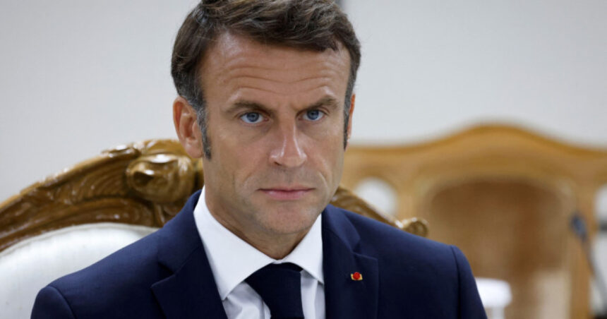 macron ii cere noului presedinte al poloniei sa sustina o europa puternica independenta si care respecta statul de drept 683dd2cdda3f9