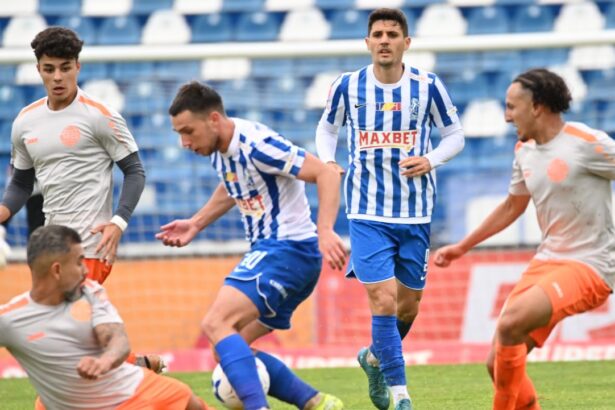 metaloglobus bucuresti poli iasi live text de la 2100 barajul decisiv pentru superliga se vede pe sport ro 683bf0fbedc1e