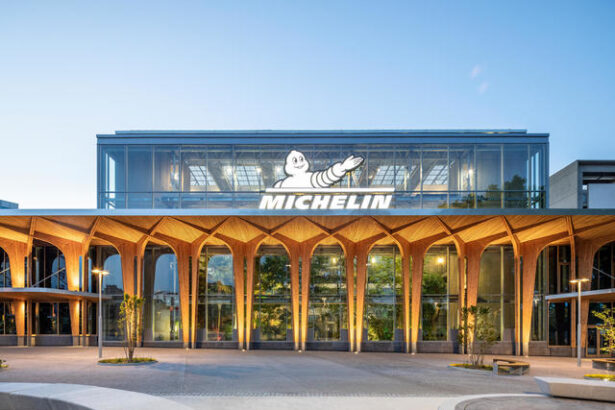 michelin fabrica anvelope de peste un miliard de euro in romania si taie puternic din pierdere muta spre bucuresti locuri de munca dintr o fabrica emblematica 6849c357e95ca