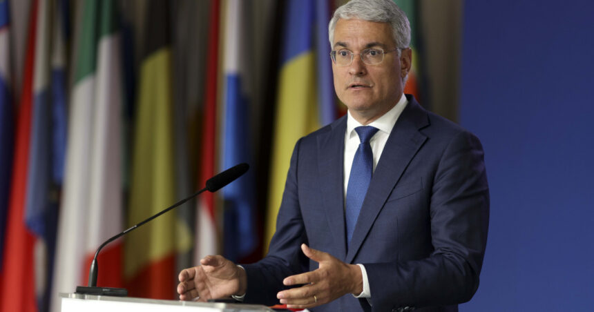 ministrul dragos pislaru intrebat cand vor fi concediati sefii din energie incompatibili pana acum am mimat ca dam afara 685d3c44e6a38