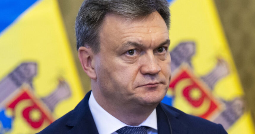 miza parlamentarelor de la chisinau pentru moscova 10 000 de soldati rusi in transnistria avertizeaza premierul de peste prut 684061ac16b4f