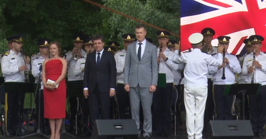 nicusor dan apreciez in mod deosebit contributia importanta a marii britanii la securitatea romaniei 685451c4dcd8b