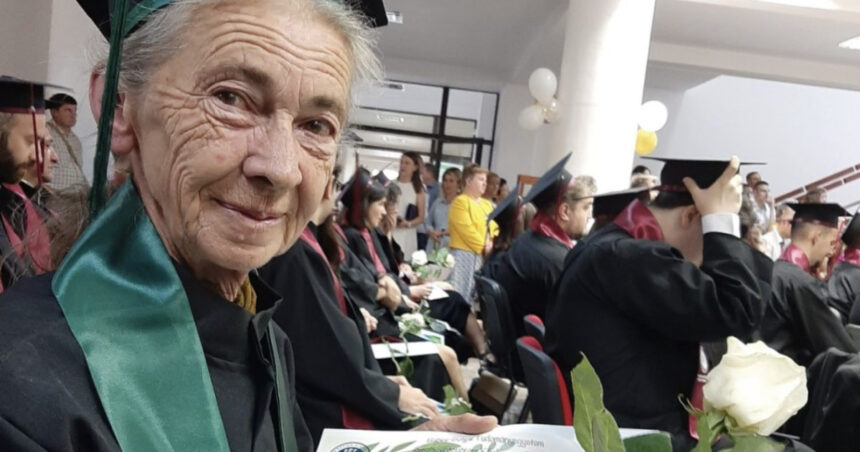 o femeie din sfantu gheorghe a absolvit facultatea la 73 de ani am terminat liceul in 1973 atunci nu exista powerpoint 6862fc1f4a6de