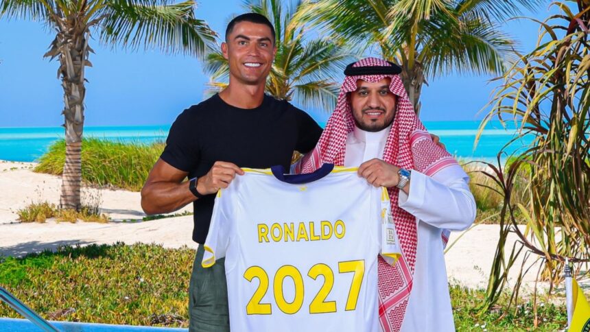 oficial cristiano ronaldo a semnat va juca pana la 42 de ani si va avea un salariu fabulos 685d53842f08a