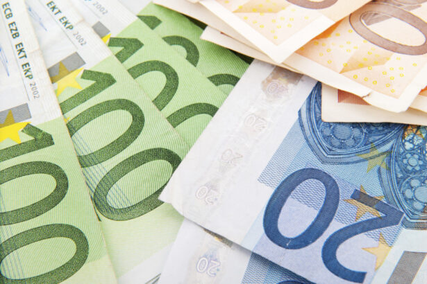 politicienii vor sa introduca taxe noi in timp ce romania se confrunta cu o hemoragie extraordinara frauda cu tva 6846ce83ca973