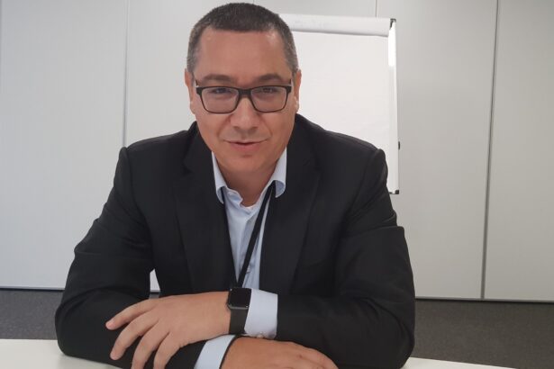 ponta nu vom afla niciodata cine l a sponsorizat pe nicusor dan 68413f52a2a54
