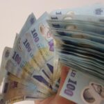 produsul intern brut estimat pentru trimestrul i date ajustate sezonier a fost de 447669 miliarde lei preturi curente in termeni nominali in termeni reali a fost stationar comparati 68429169a1684