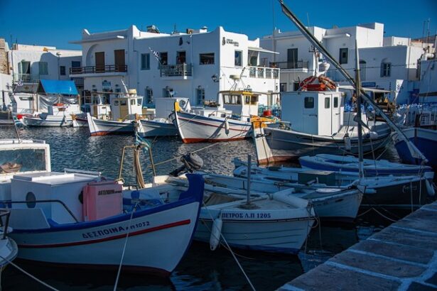 proprietarii de restaurante de pe o insula greaca in greva 6841c8d578c3b