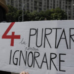 protest al sindicalistilor din educatie in 18 iunie prin purtarea de banderole sau ecusoane care le sunt nemultumirile 684c2d8b3f09d