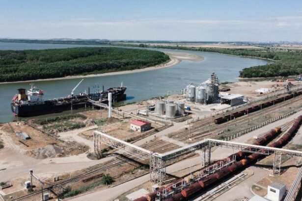 pwc va oferi consultanta administratiei porturilor maritime constanta pentru achizitia firmei care opereaza portul giurgiulesti din moldova 68474f1dd5726