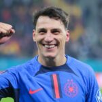 radunovic l a convins sa semneze cu fcsb acum e alaturi de campioana in olanda si da cartile pe fata 68584cc5a3966