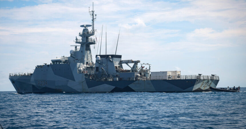 reactia chinei dupa ce o nava britanica a traversat stramtoarea taiwan vom contracara cu fermitate orice amenintare 6854fe4d5f30e