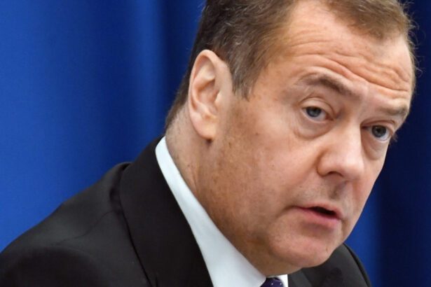 reactia ironica a sua dupa ce medvedev a amenintat cu distrugerea completa a guvernului ucrainean 683f3992f2642