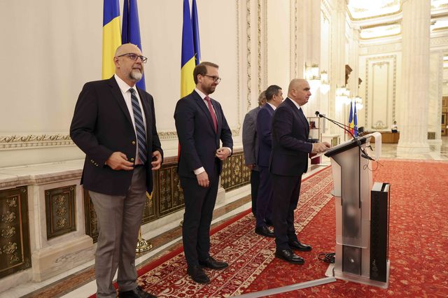 rotativa la guvernare premierul va fi de la pnl pana in aprilie 2027 si de la psd pana in decembrie 2028 685916eb2cc5c