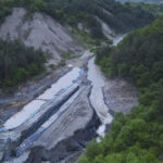 starea de alerta la praid prelungita cu 30 de zile accesul ramane restrictionat iar traficul rutier e limitat de rusalii 68448a8d393fb