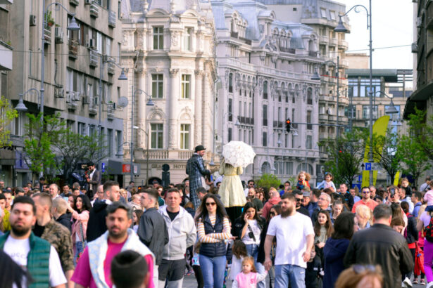 strazi deschise in bucuresti arta si joaca pentru comunitate in acest weekend pe calea victoriei in cotroceni si in sectorul 3 684d11fcabfcb
