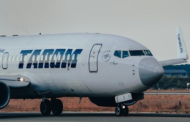 tarom suspenda pana luni inclusiv zborurile pe rutele tel aviv beirut si amman ce optiuni au pasagerii 684bd6388616c