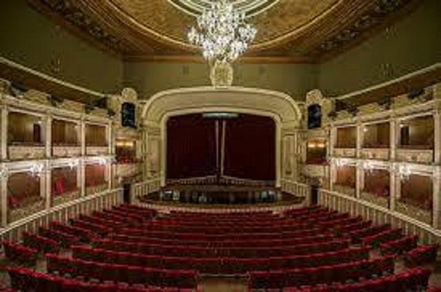 toti elevii care au luat bac ul cu media 10 au acces gratuit la opera nationala bucuresti in stagiunea urmatoare 68559648b0d16