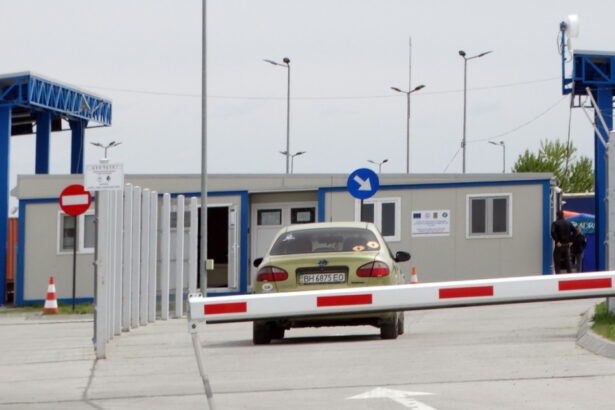 ucraina vrea sa construiasca un pod peste dunare pana la isaccea zona a fost in repetate randuri tinta atacurilor dronelor rusesti 6843207cab208
