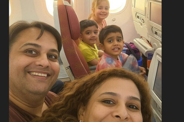 ultimul selfie al unei familii cu 3 copii facut chiar inainte de prabusirea avionului din india planuiau sa se stabileasca in londra 684c17928d7be