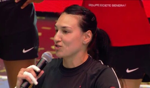 video exclusiv discursul cristinei neagu la finalul galei de retragere sper ca voi fi mereu in inimile voastre multumesc 6845aa0da15a3