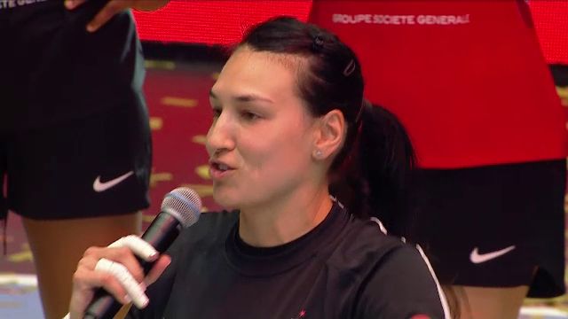 video exclusiv discursul cristinei neagu la finalul galei de retragere sper ca voi fi mereu in inimile voastre multumesc 6845aa0da15a3