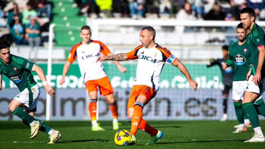 video fotbalistul roman care joaca finala play off ului de promovare in la liga coechipier cu fenomenul de 41 de ani campion european 684c13dda0a58