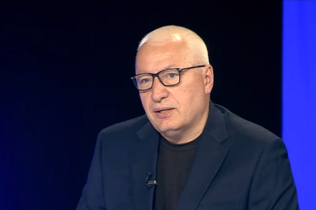 video iulian fota fost consilier prezidential romania se va confrunta in urmatorii ani cu o cursa grea care presupune pericole majore 683c61b0e7a70