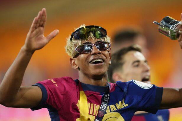 video lamine yamal isi petrece vacanta cu neymar ce au pus la cale cei doi 68565d1485ce6