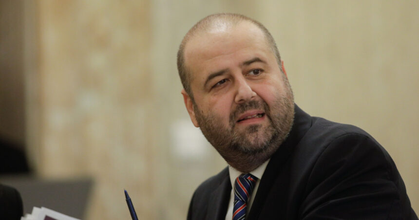 video mihai busuioc a fugit de intrebari privind cv ul sau dupa audierea din senat pentru postul de judecator ccr lucrurile sunt clare 685a8720e2161