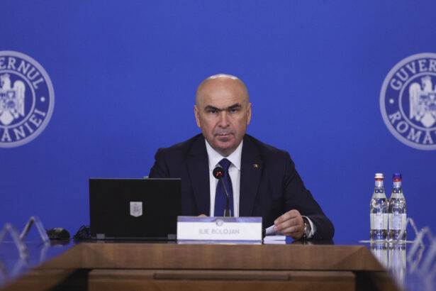 video primele masuri de austeritate plafonarea sporurilor pentru unii bugetari va fi pe masa guvernului in sedinta de maine 685da4a10d2d3