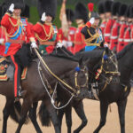 video urale de ziua regelui charles al iii lea si sotia sa au fost aclamati de mii de oameni la ceremonia trooping the colour 684dd6eca900d