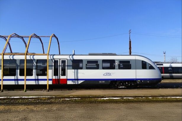 videofoto un nou tren sageata albastra revine 685e8383a1f4e