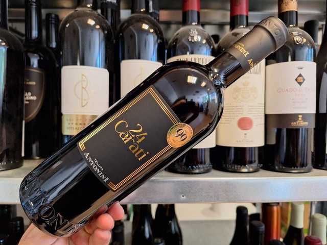 vinul zilei un rosu italian cotat cu 99 puncte luca maroni note de prune coapte cirese vanilie tutun si condimente fine cu gust amplu si armonios 683fe3a9269c1