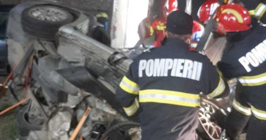 accident grav de circulatie in judetul bihor o persoana a murit si alta este ranita incadrata la cod rosu medical 68708d9100cb4