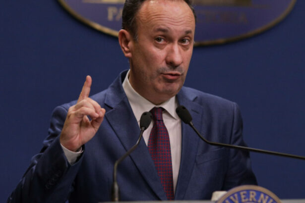 adrian caciu critica masurile anuntate de ilie bolojan introduc romania intr o criza profunda pentru ca sunt gandite eronat 68655d547fe1d