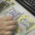 aproape 10 000 de romani au si pensie si salariu de la stat spune bolojan care le sugereaza sa lase locul de munca pentru tineri 687f0e37f3d6b