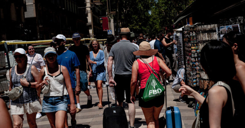 barcelona inchide doua dintre terminalele din portul de croaziere ca sa reduca numarul turistilor 687f38e3874fc