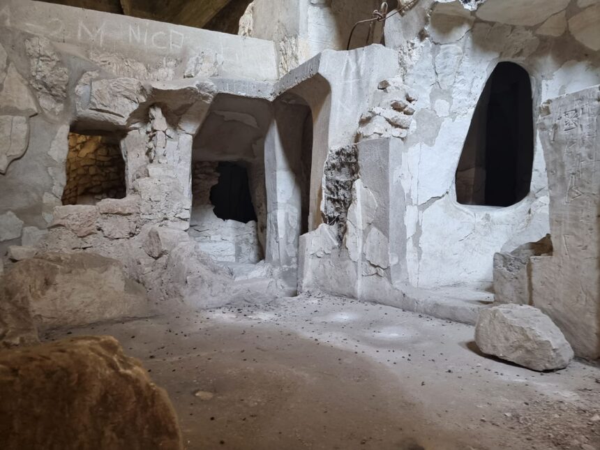 bisericutele de creta din murfatlar un monument unic in romania asteapta salvarea 687ac77692bd5